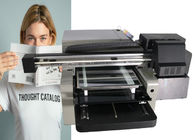 3D CMYKW 5 de Uv Multifunctionele Flatbed Printer Machine Automatic van Kleurenusb DTG A3